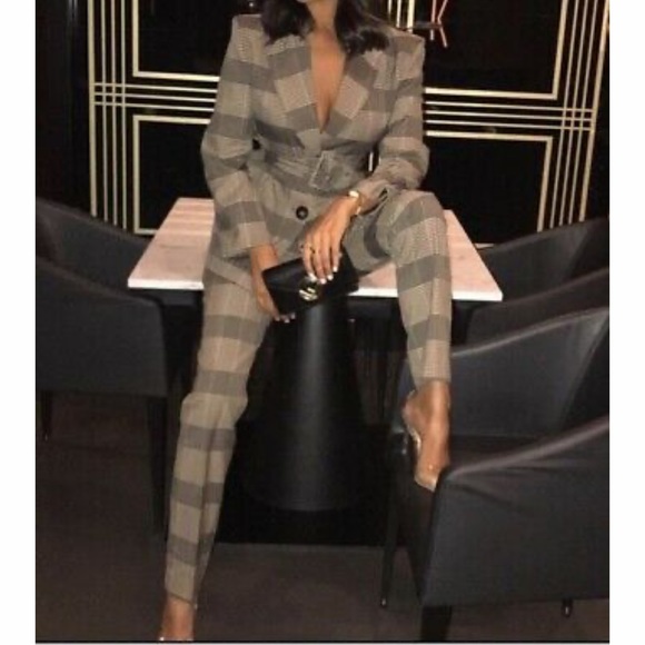 Zara Pants - Zara Checkered Plaid PANTS ONLY Sz S Blogger Favorite NWT